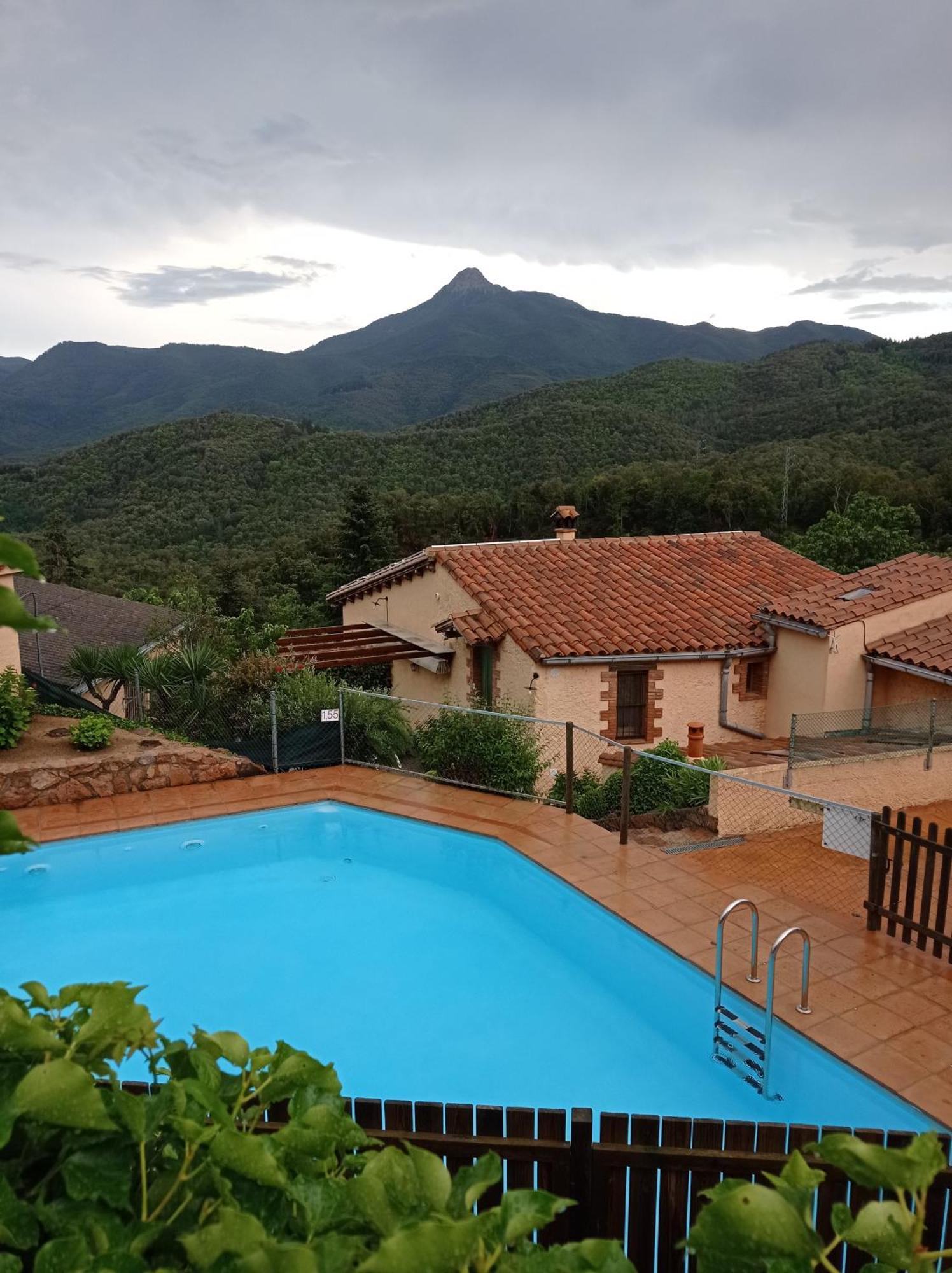 Con Jardin, Barbacoa Y Piscina En Pleno Montseny Mas Romeu Turisme Rural *